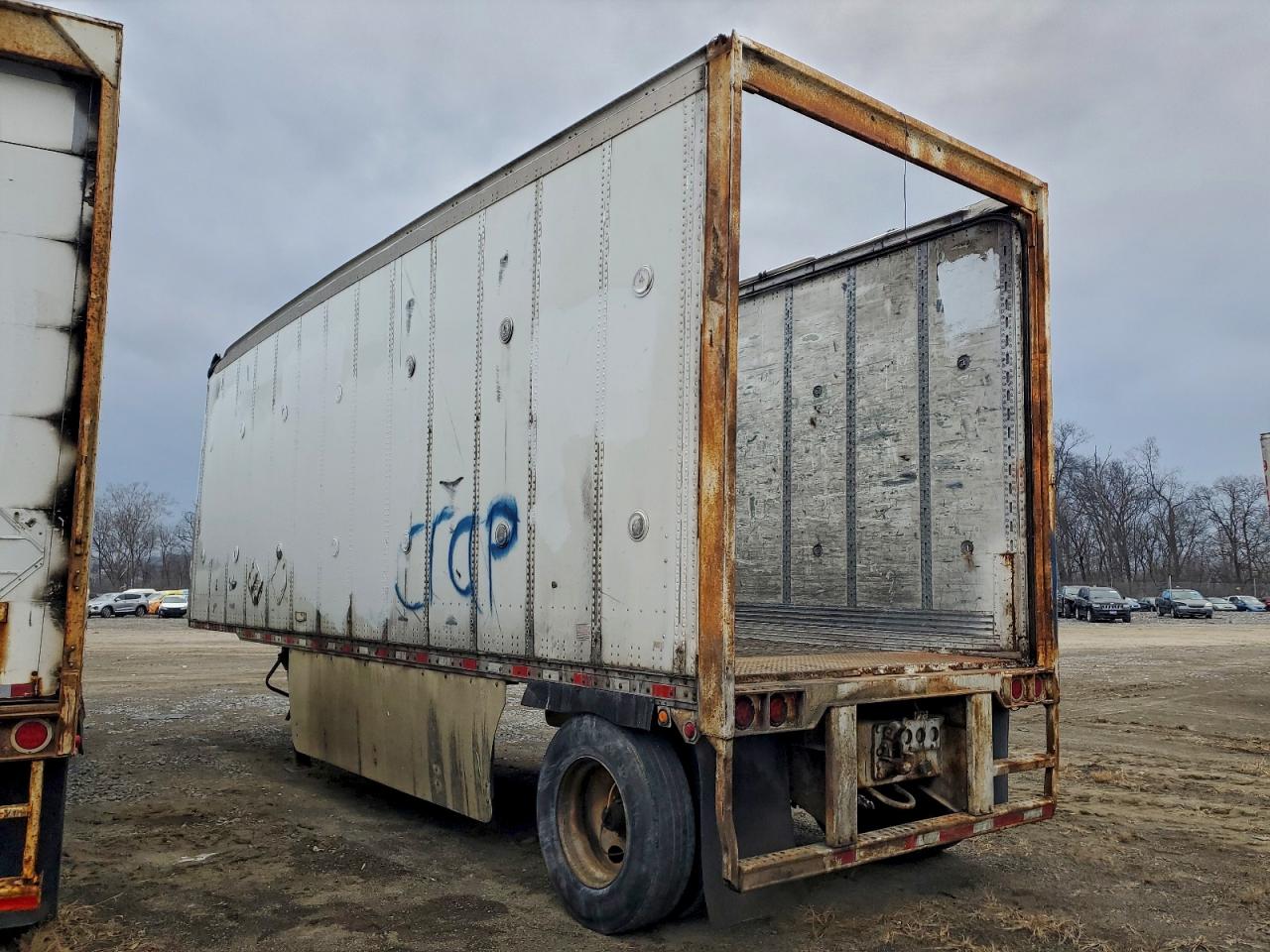 2006 HVEE DRY VAN TR