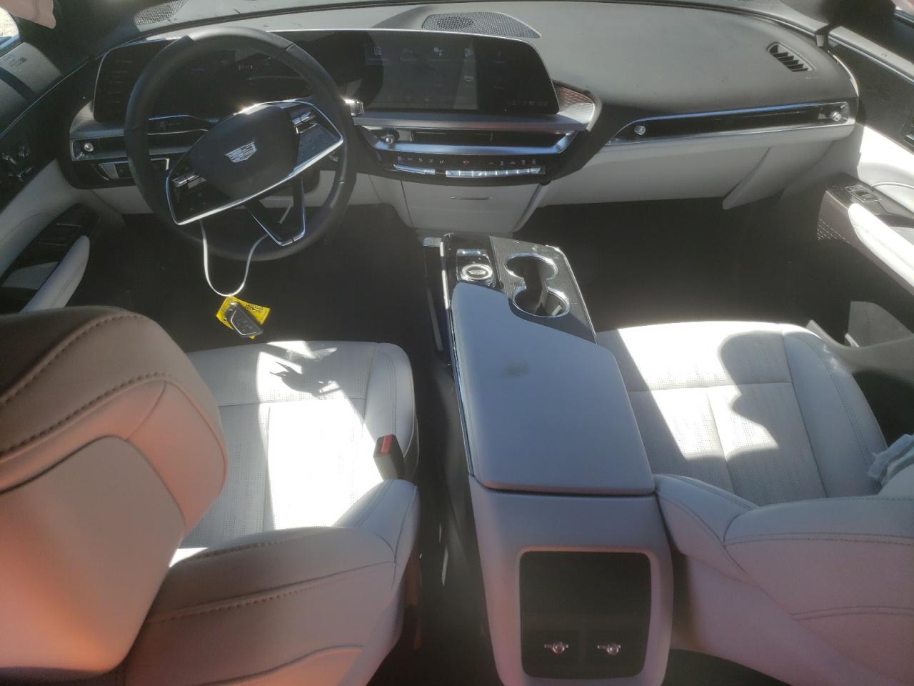 2025 CADILLAC LYRIQ LUXU