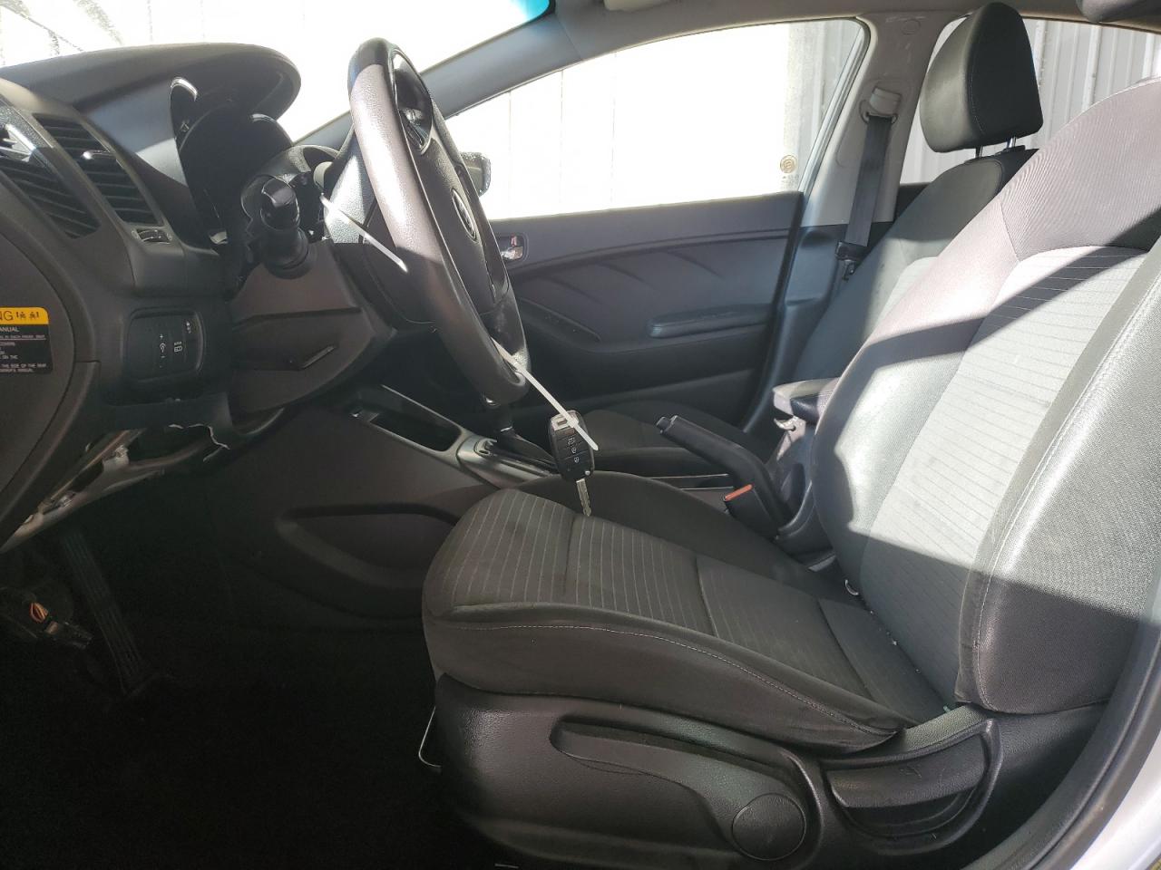 2015 KIA FORTE