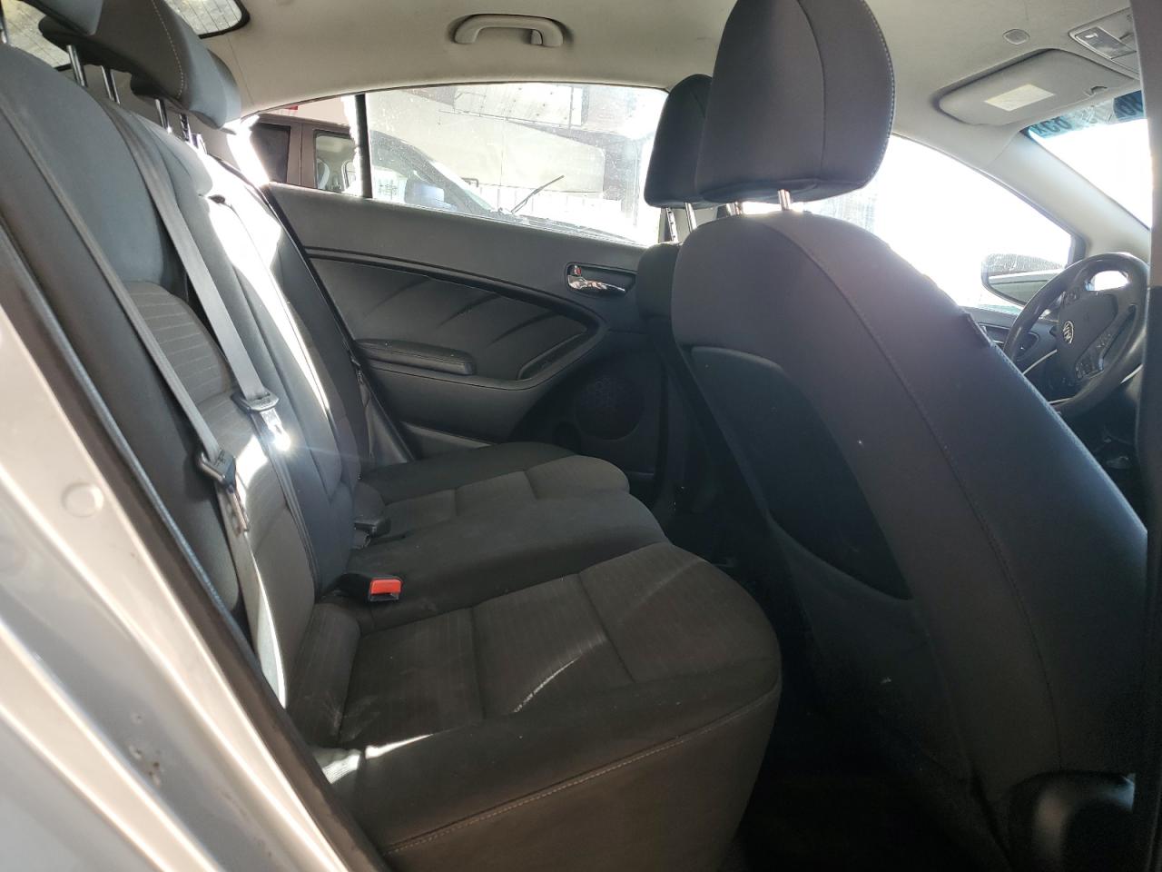 2015 KIA FORTE