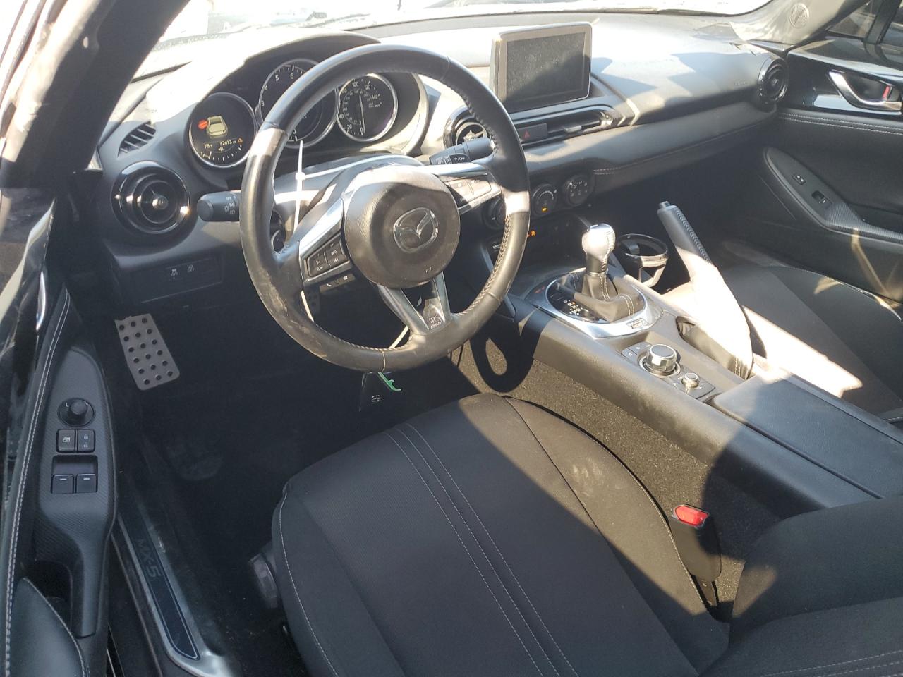 2021 MAZDA MX5