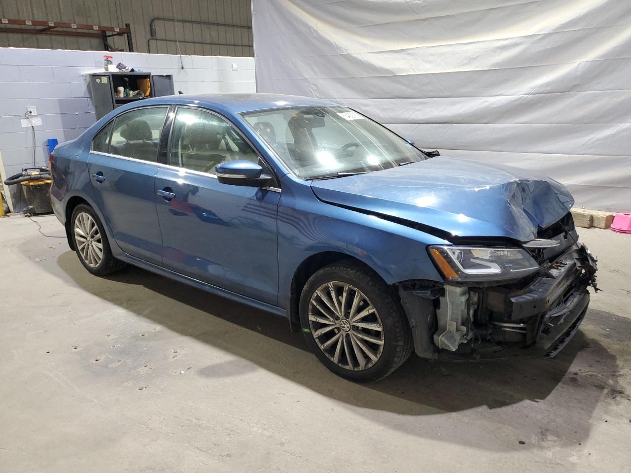 2016 VOLKSWAGEN JETTA