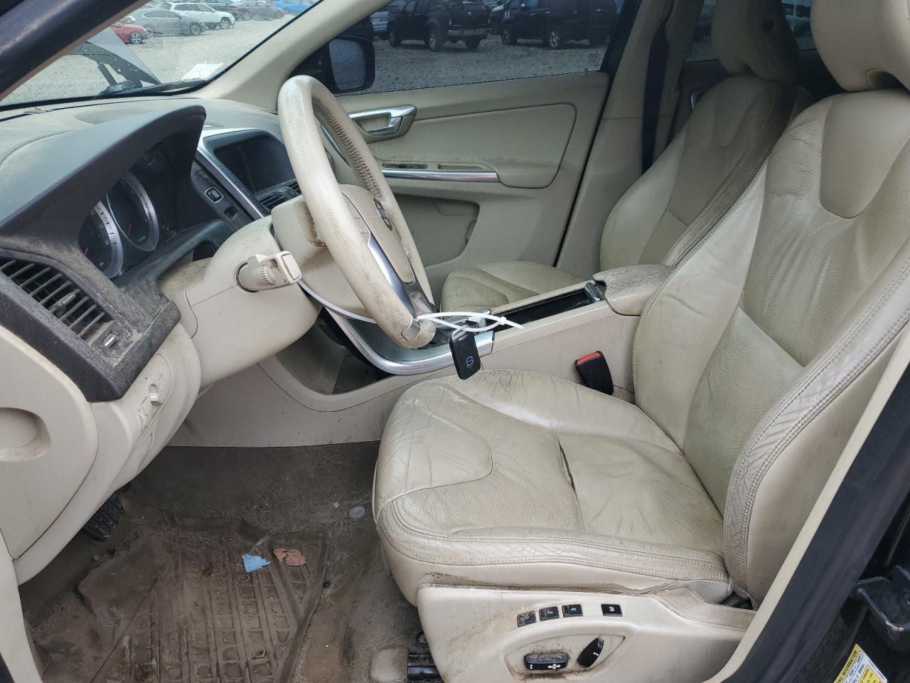 2013 VOLVO XC60