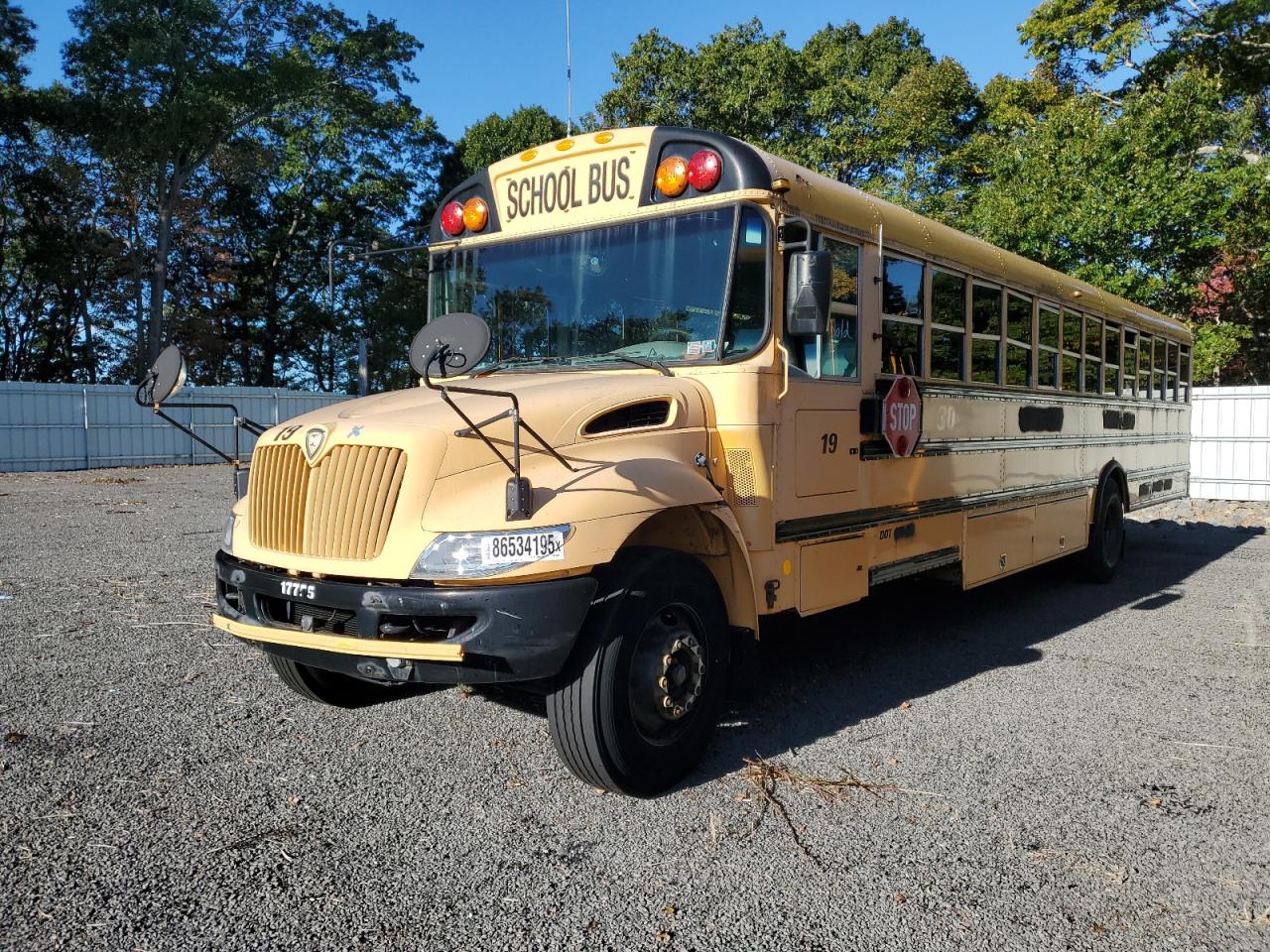 2010 IC CORPORATION CE SERIES