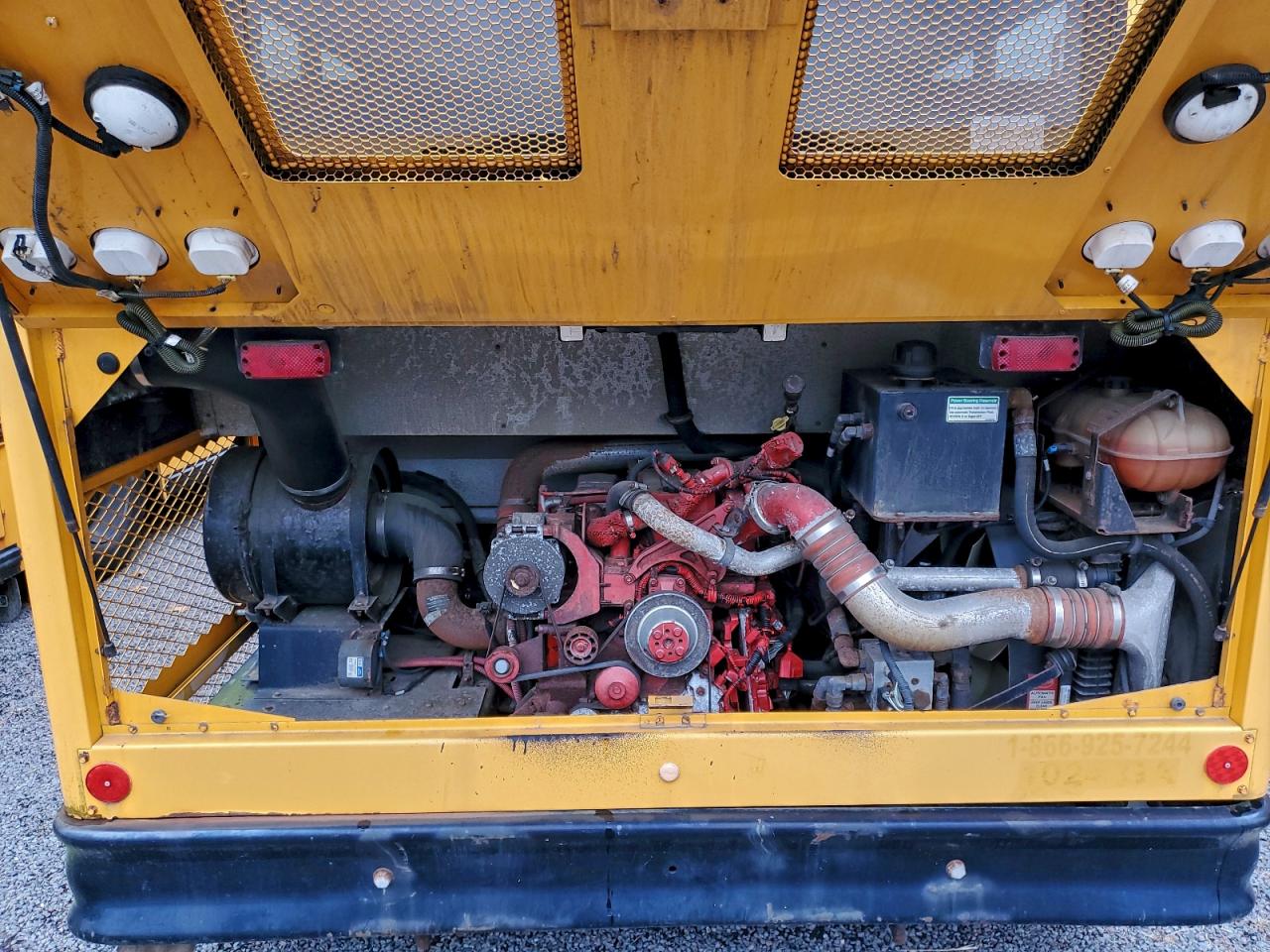 2012 THOMAS SAF-T-LINE