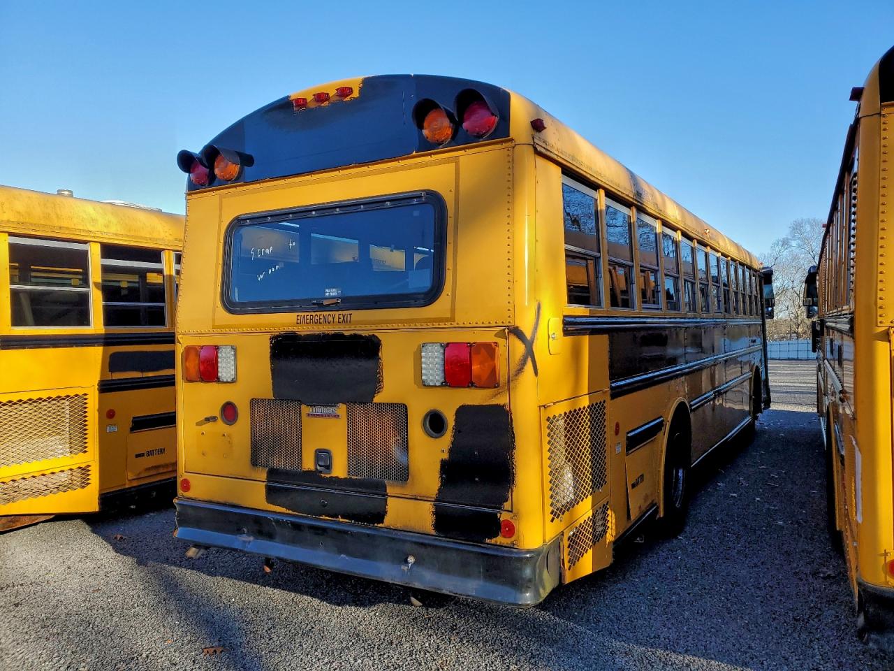 2012 THOMAS SAF-T-LINE