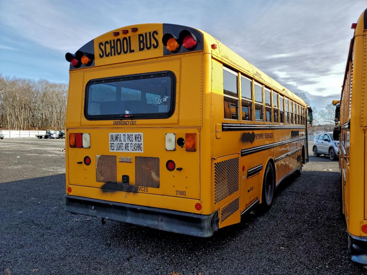 2012 THOMAS SAF-T-LINE