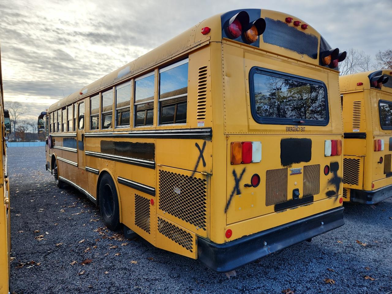 2012 THOMAS SAF-T-LINE
