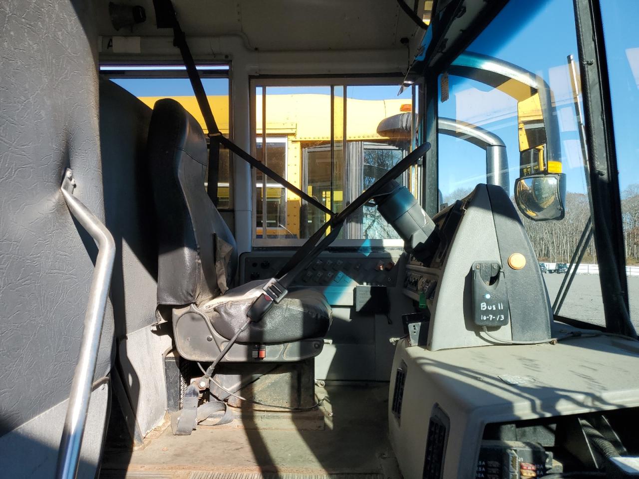 2012 THOMAS SAF-T-LINE