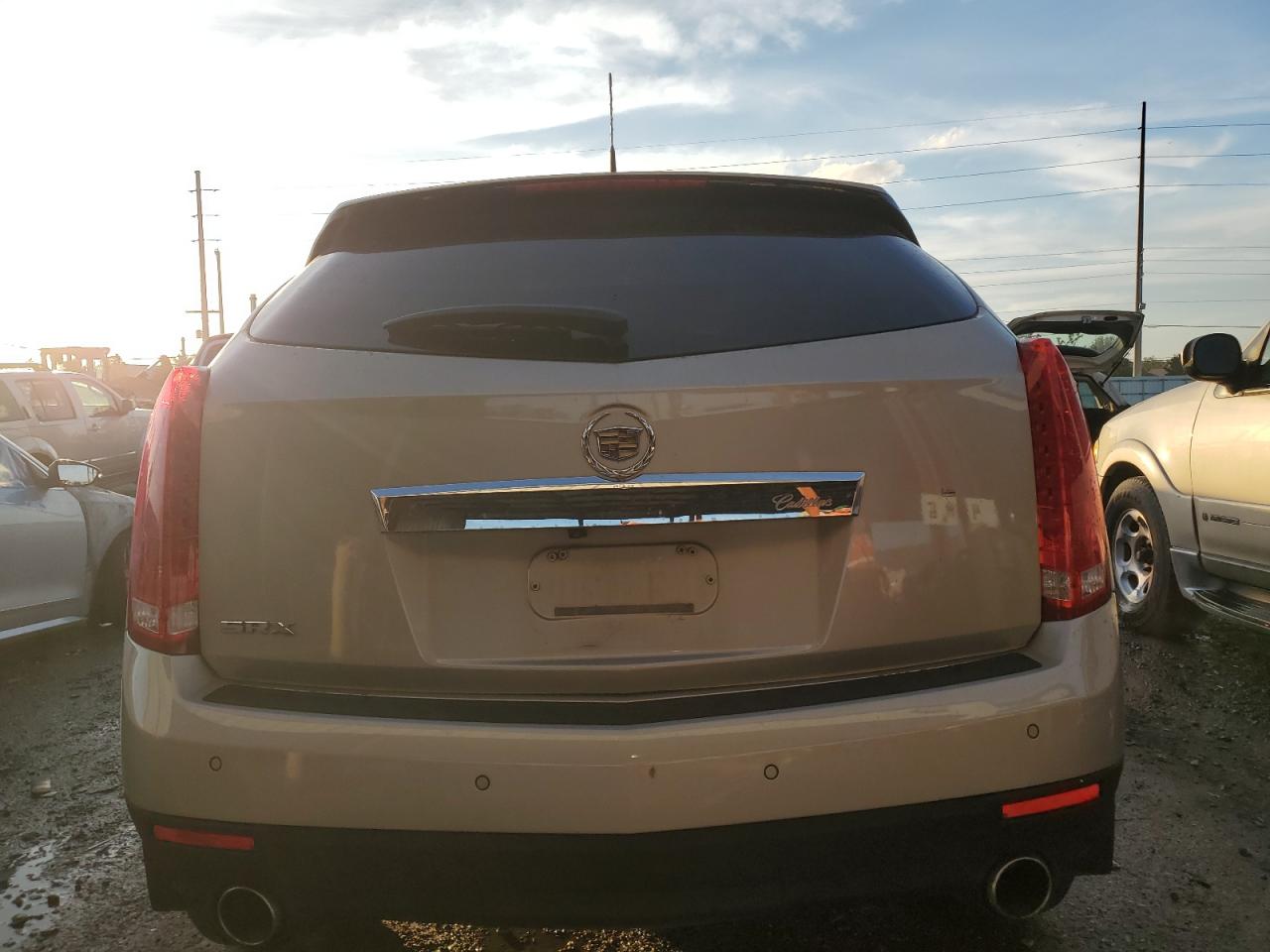 2011 CADILLAC SRX