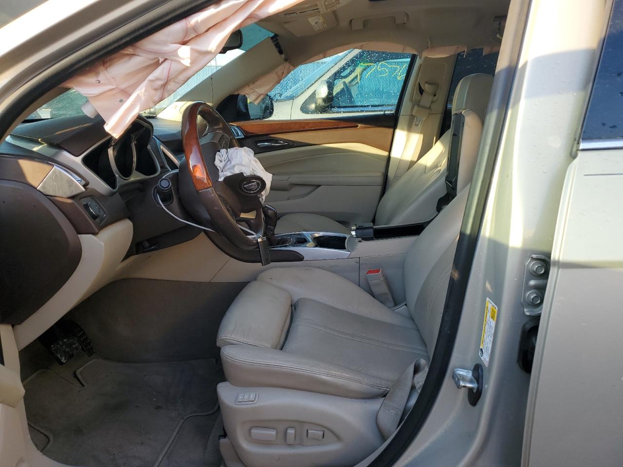 2011 CADILLAC SRX
