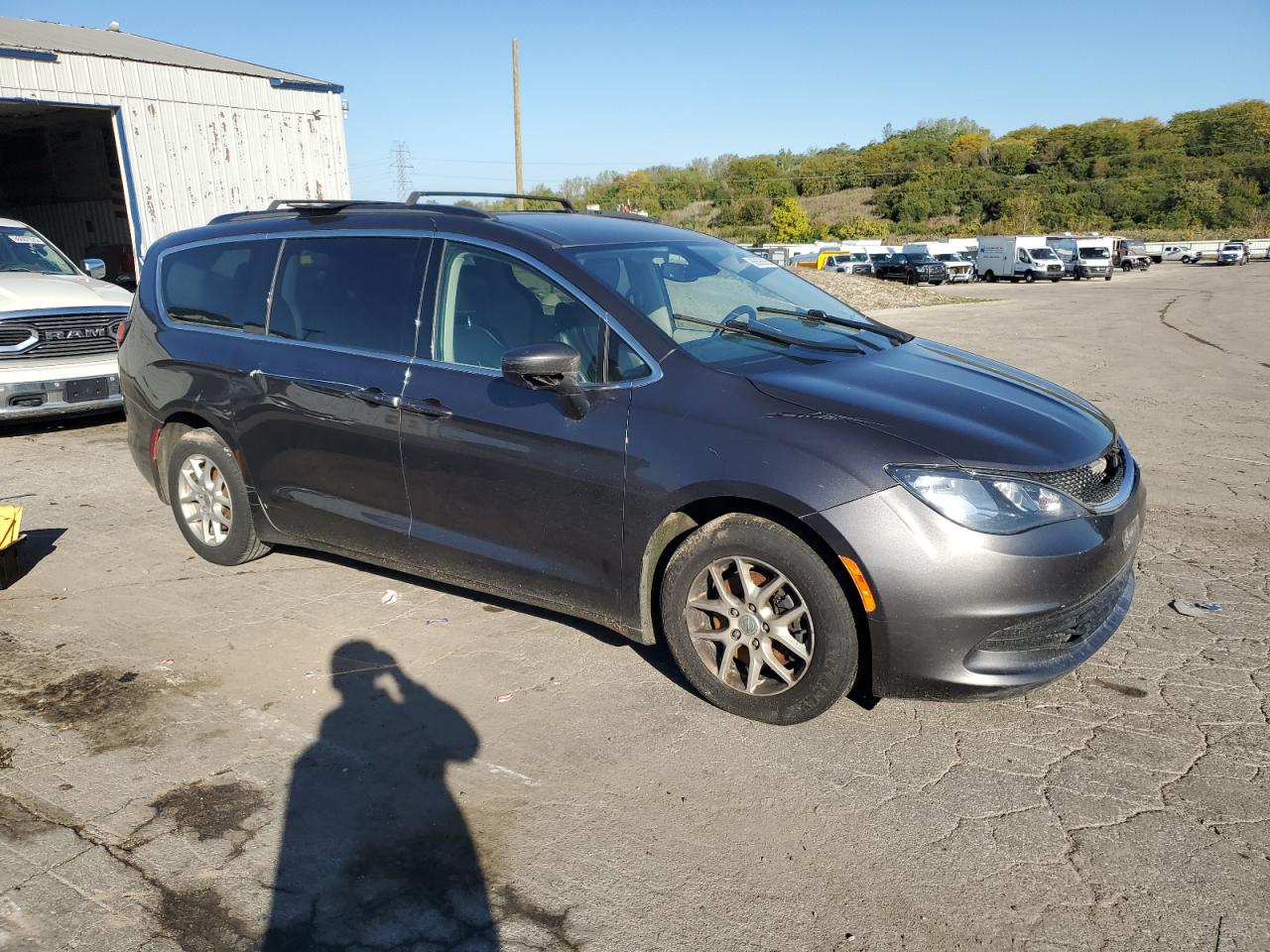 2020 CHRYSLER MINIVAN