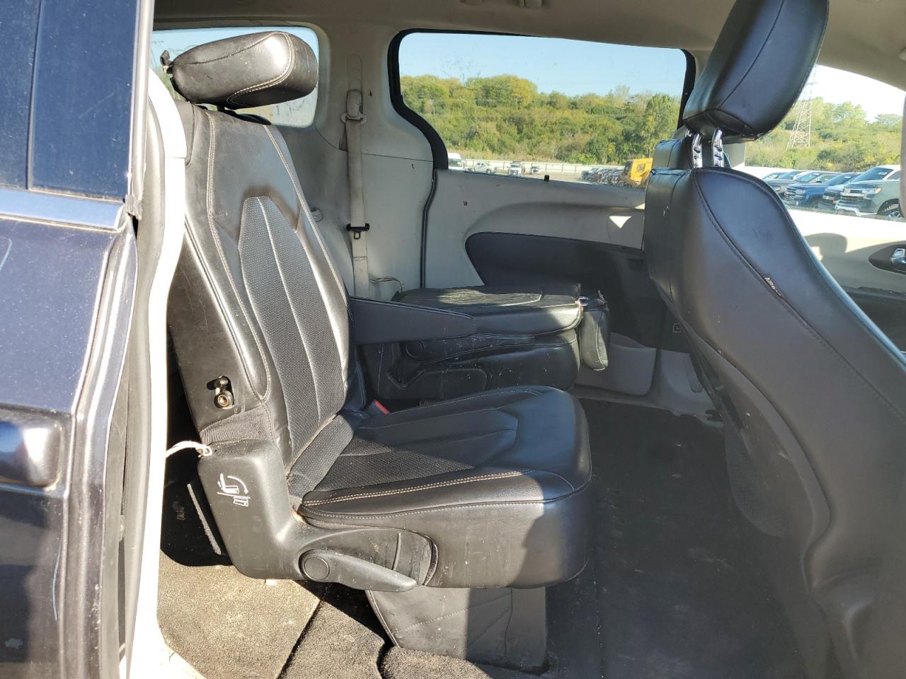 2020 CHRYSLER MINIVAN