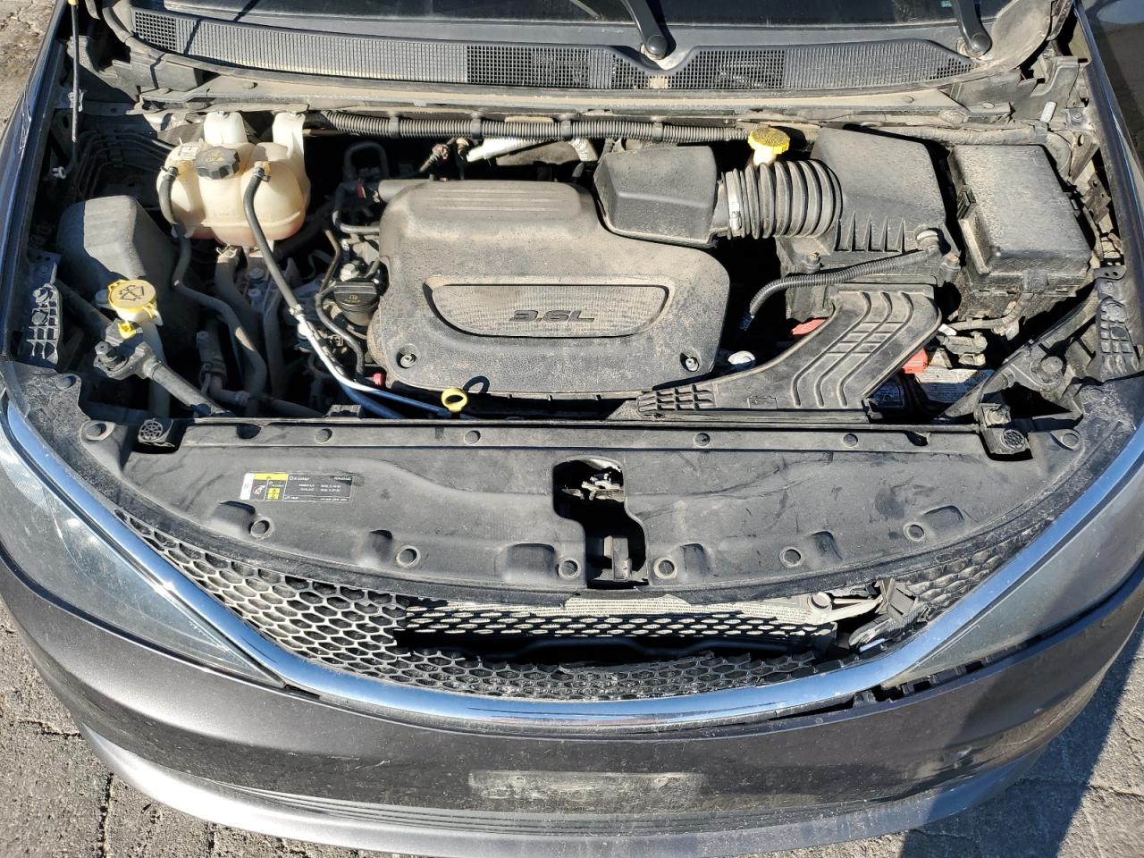 2020 CHRYSLER MINIVAN