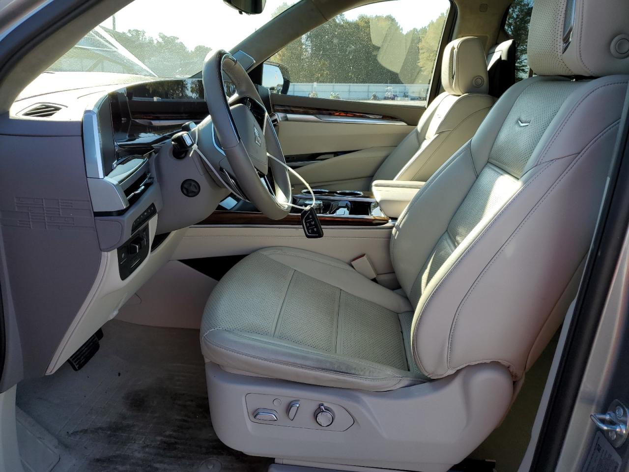 2025 CADILLAC ESCALADE
