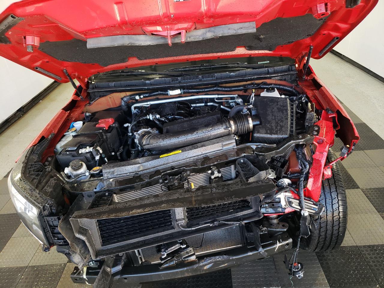 2024 NISSAN FRONTIER