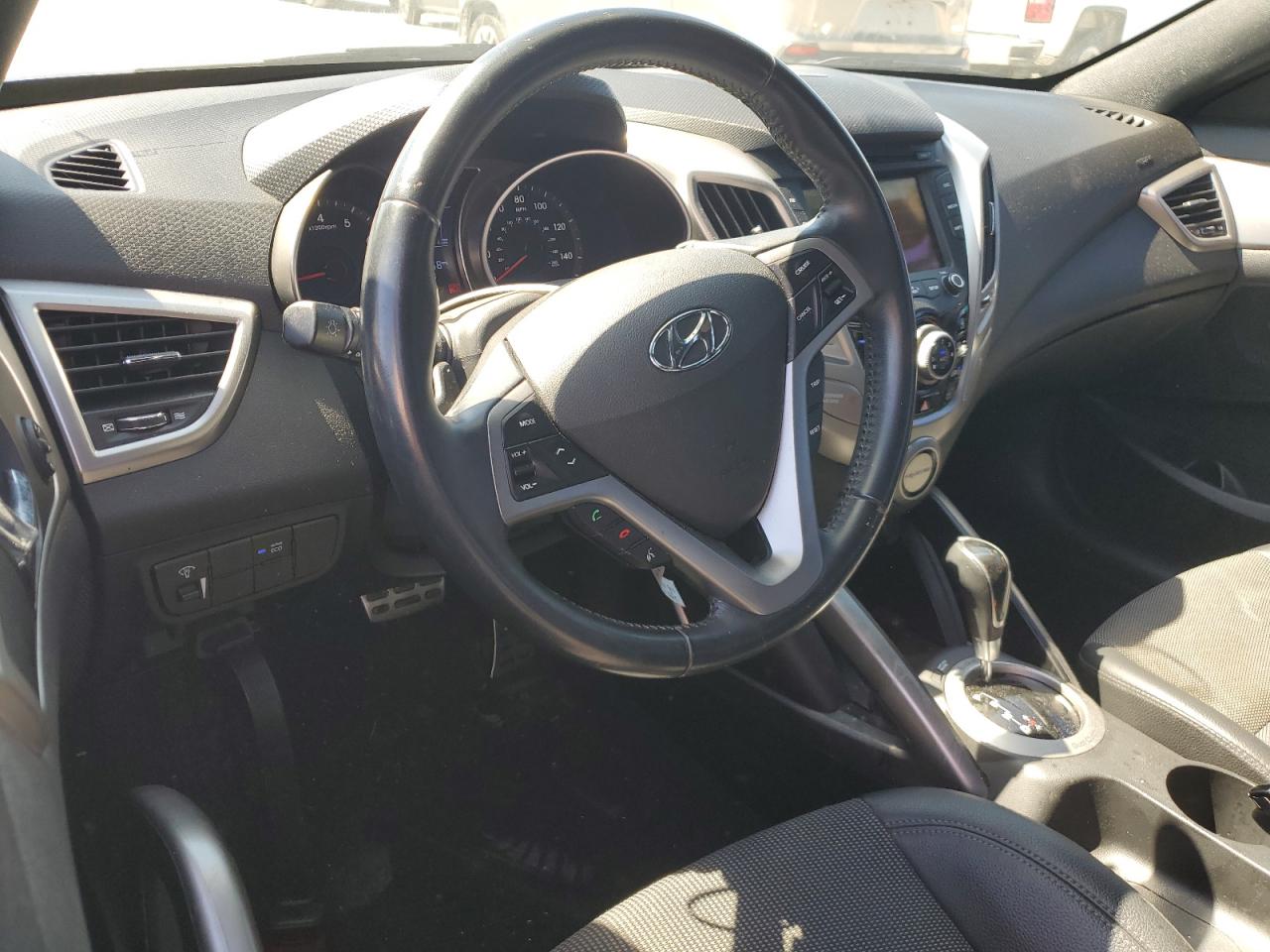 2016 HYUNDAI VELOSTER