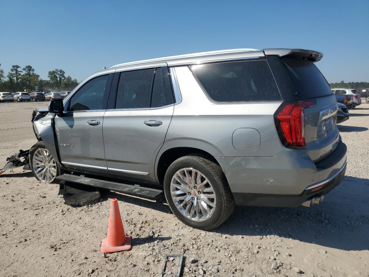 2023 GMC YUKON