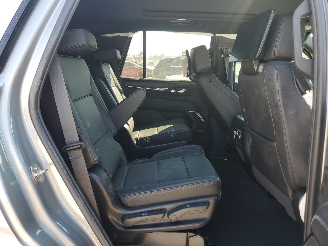 2023 GMC YUKON
