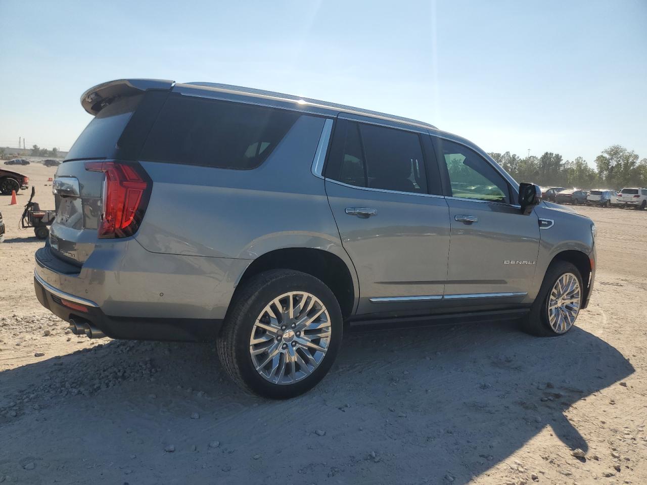 2023 GMC YUKON