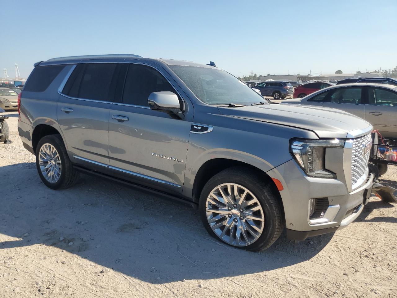 2023 GMC YUKON
