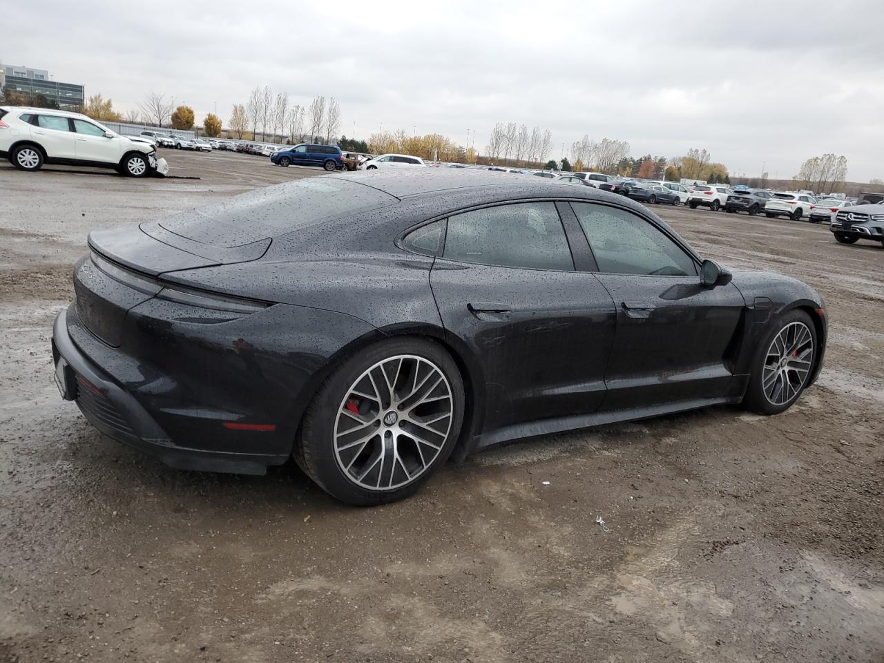 2021 PORSCHE TAYCAN