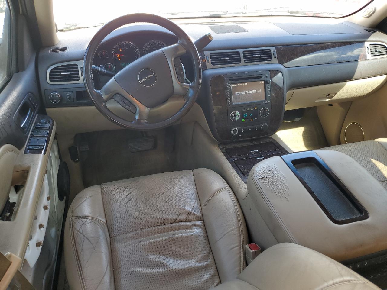 2013 GMC YUKON