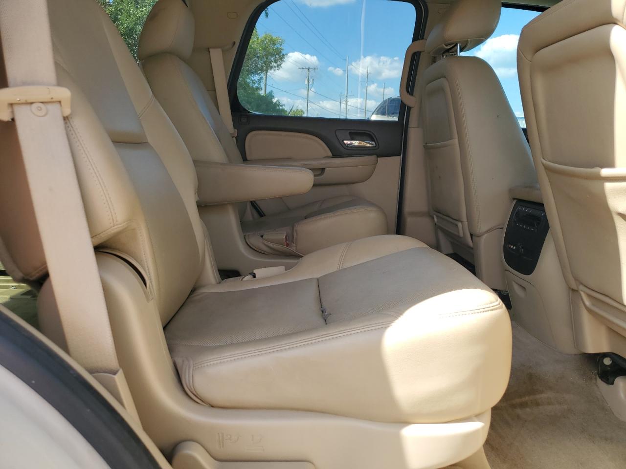 2013 GMC YUKON