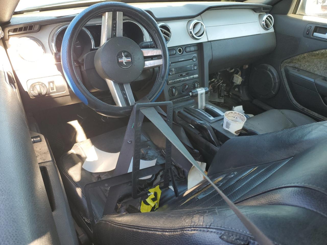 2005 FORD MUSTANG