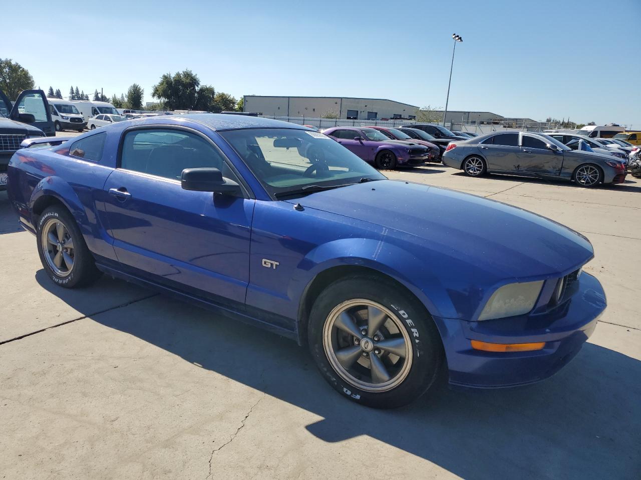 2005 FORD MUSTANG