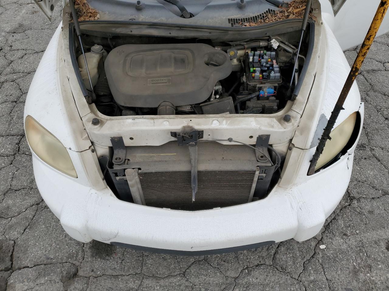 2011 CHEVROLET HHR
