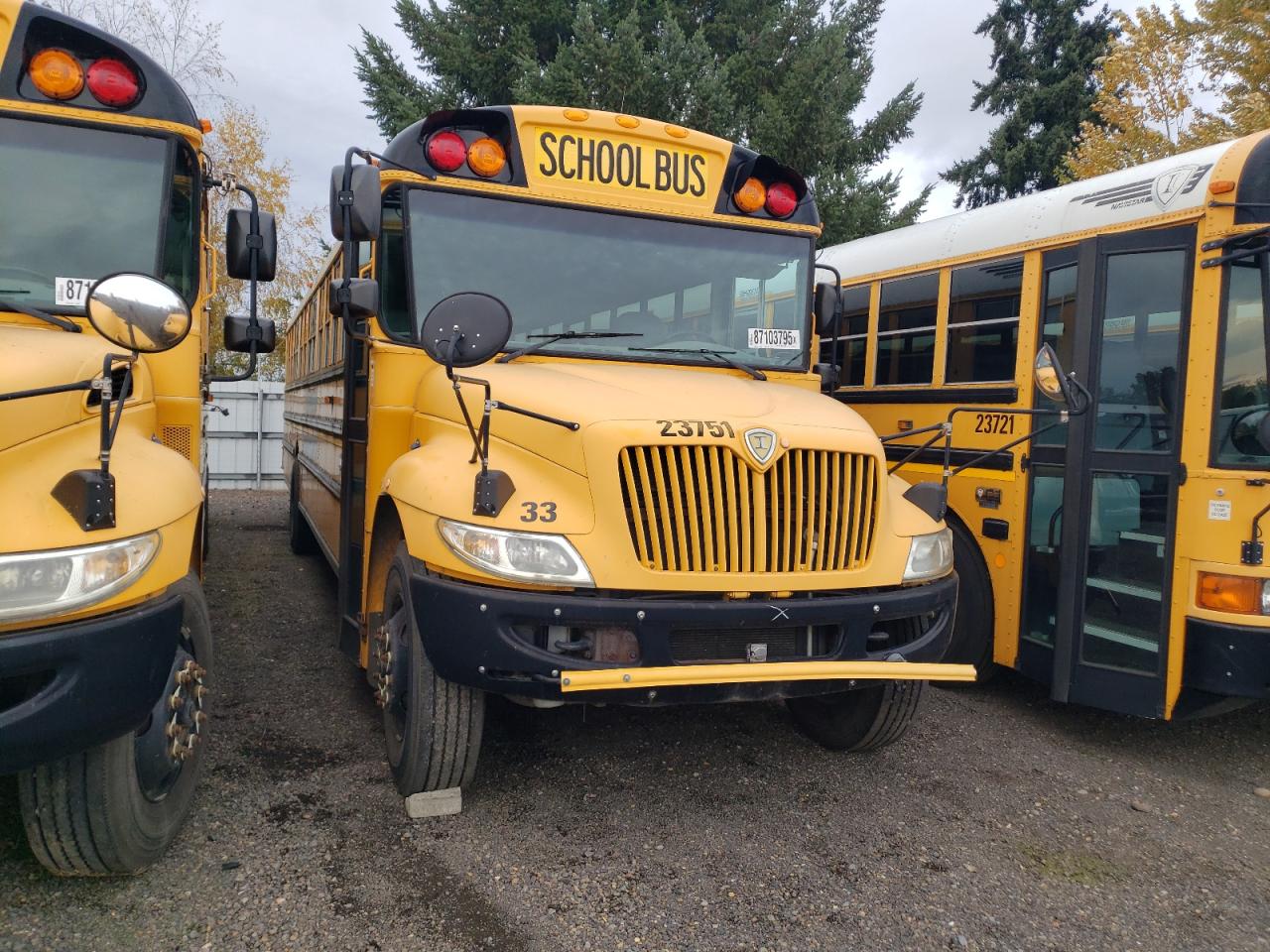 2013 IC CORPORATION CE SERIES
