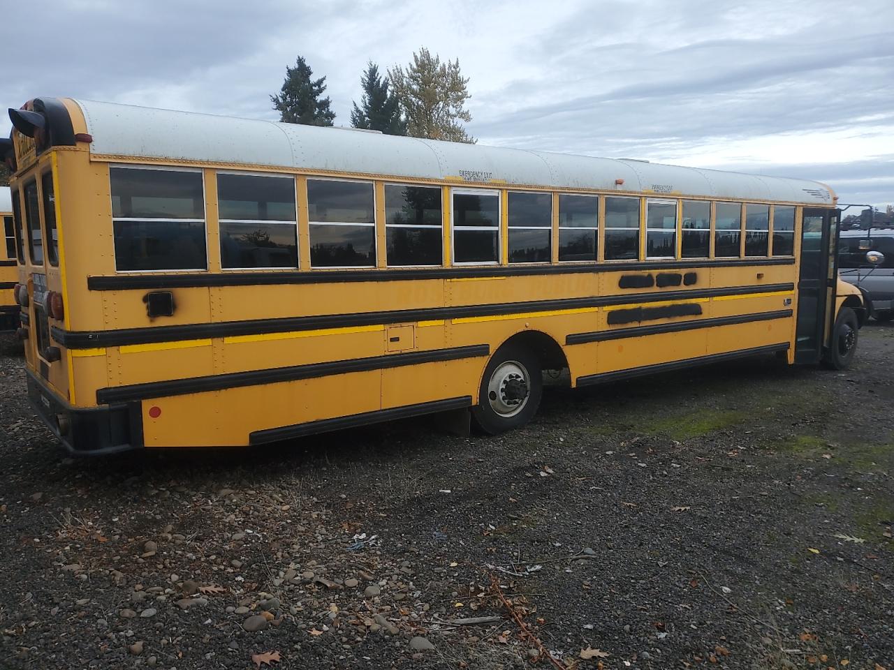 2013 IC CORPORATION CE SERIES