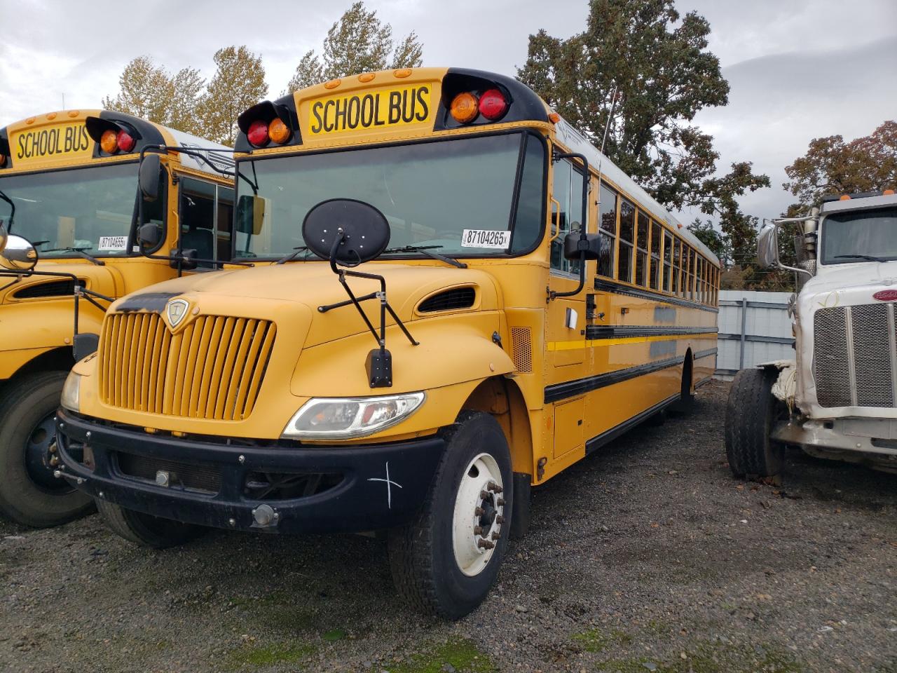 2013 IC CORPORATION CE SERIES