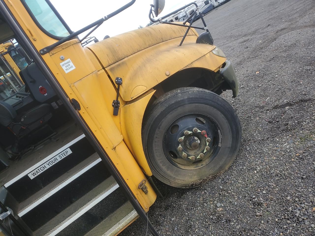 2013 IC CORPORATION CE SERIES