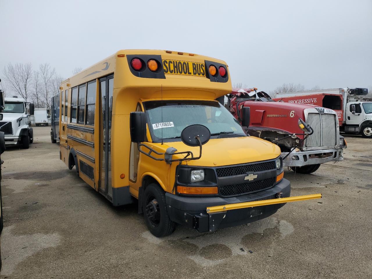 2013 CHEV EXPRESS