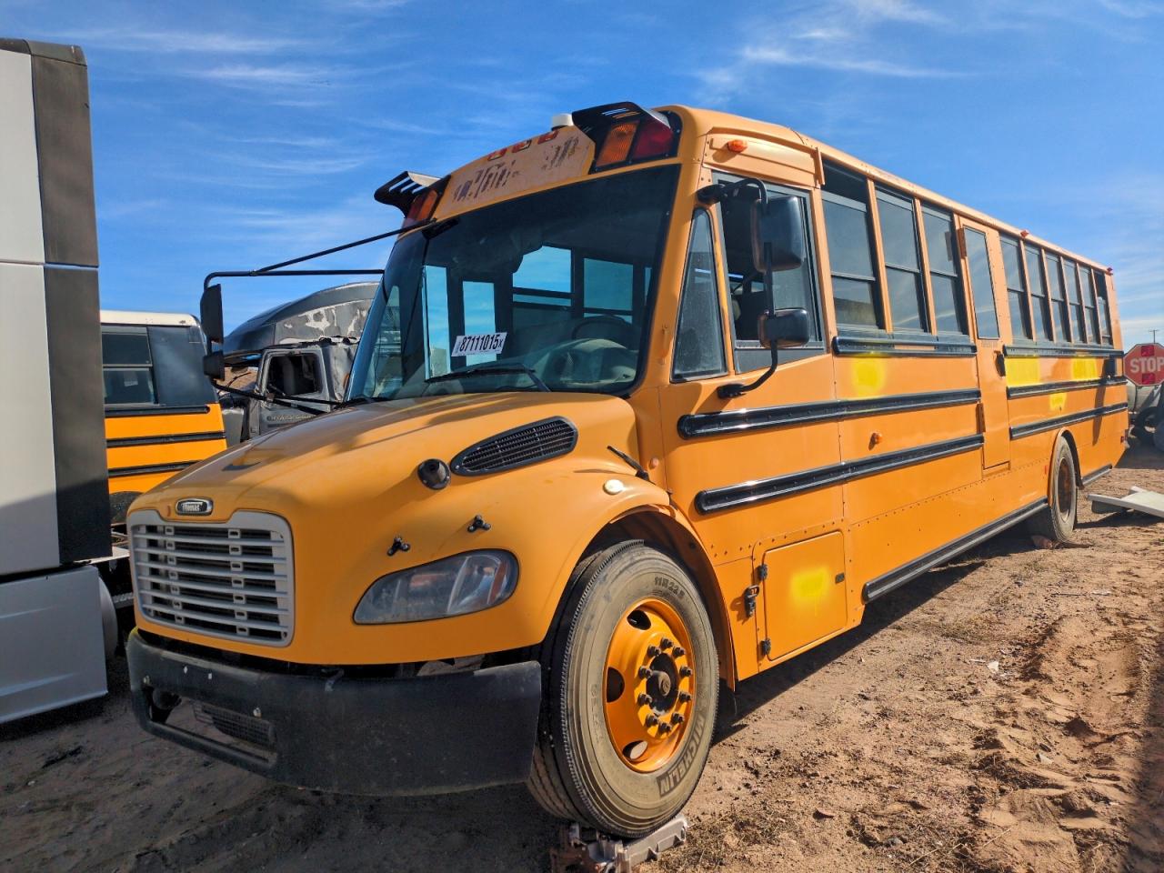 2011 FREIGHTLINER SAF-T-LINE