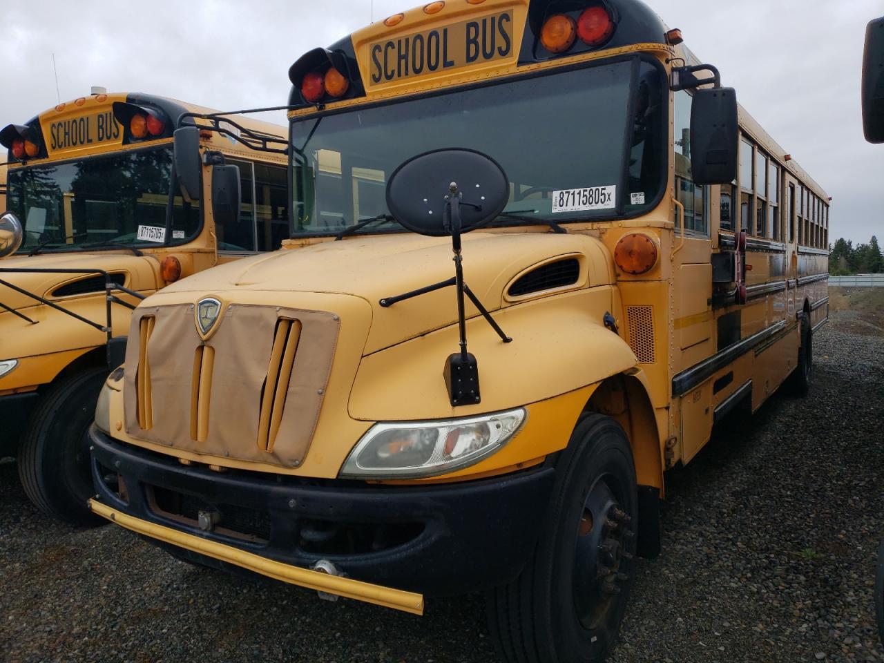 2009 IC CORPORATION CE SERIES