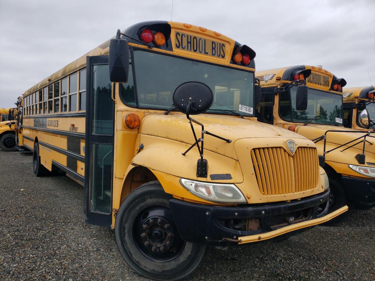 2009 IC CORPORATION CE SERIES