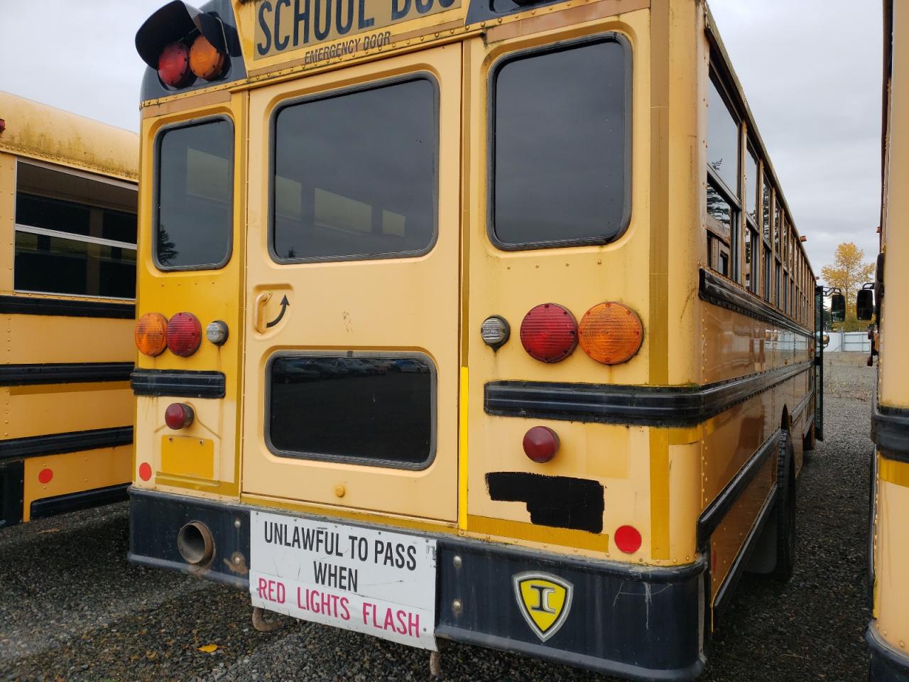 2009 IC CORPORATION CE SERIES