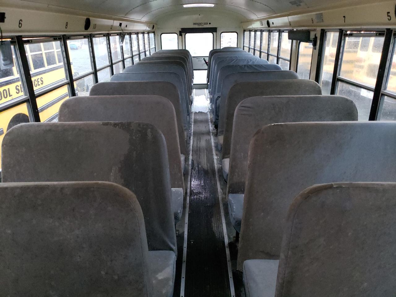 2009 IC CORPORATION CE SERIES