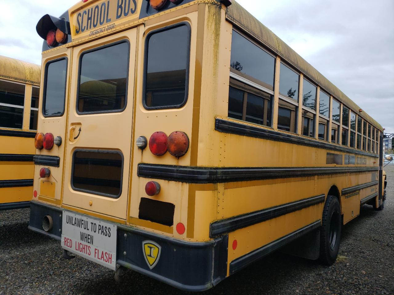 2009 IC CORPORATION CE SERIES