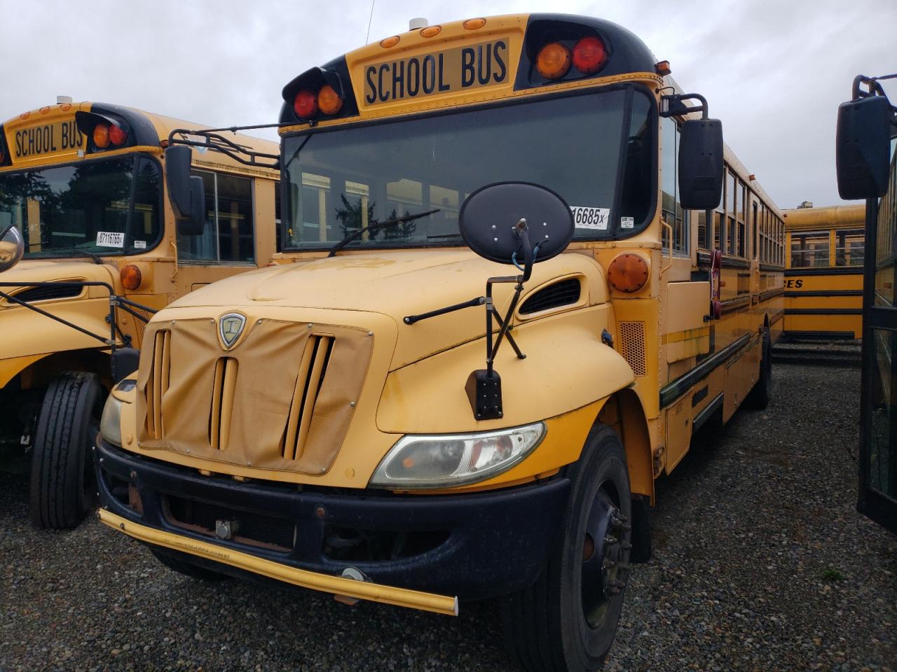 2009 IC CORPORATION CE SERIES