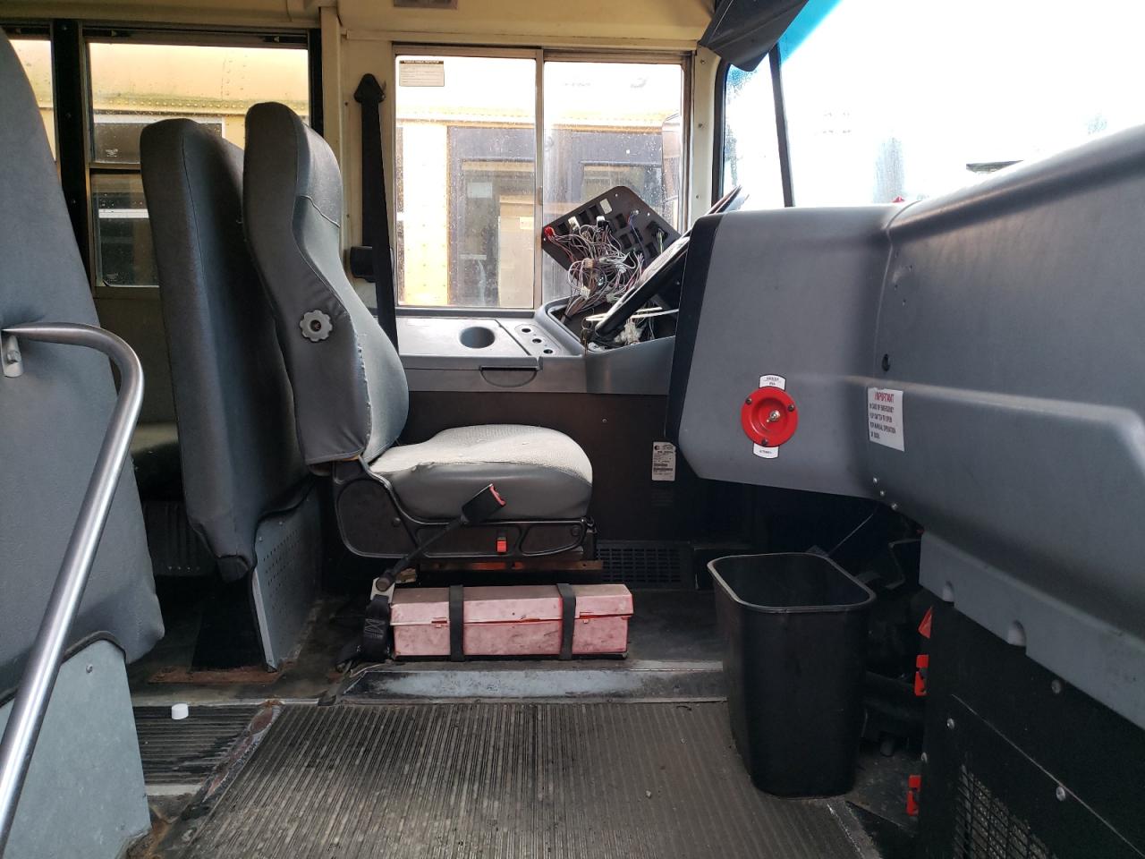 2009 IC CORPORATION CE SERIES