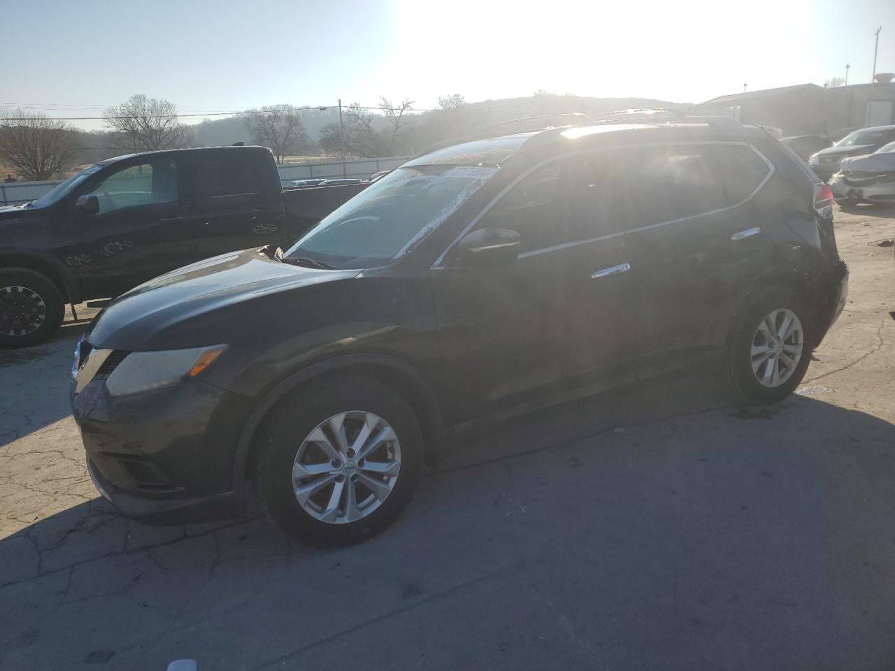2014 NISSAN ROGUE