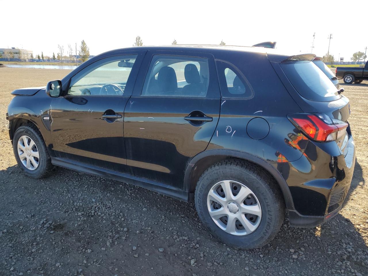 2022 MITSUBISHI RVR ES
