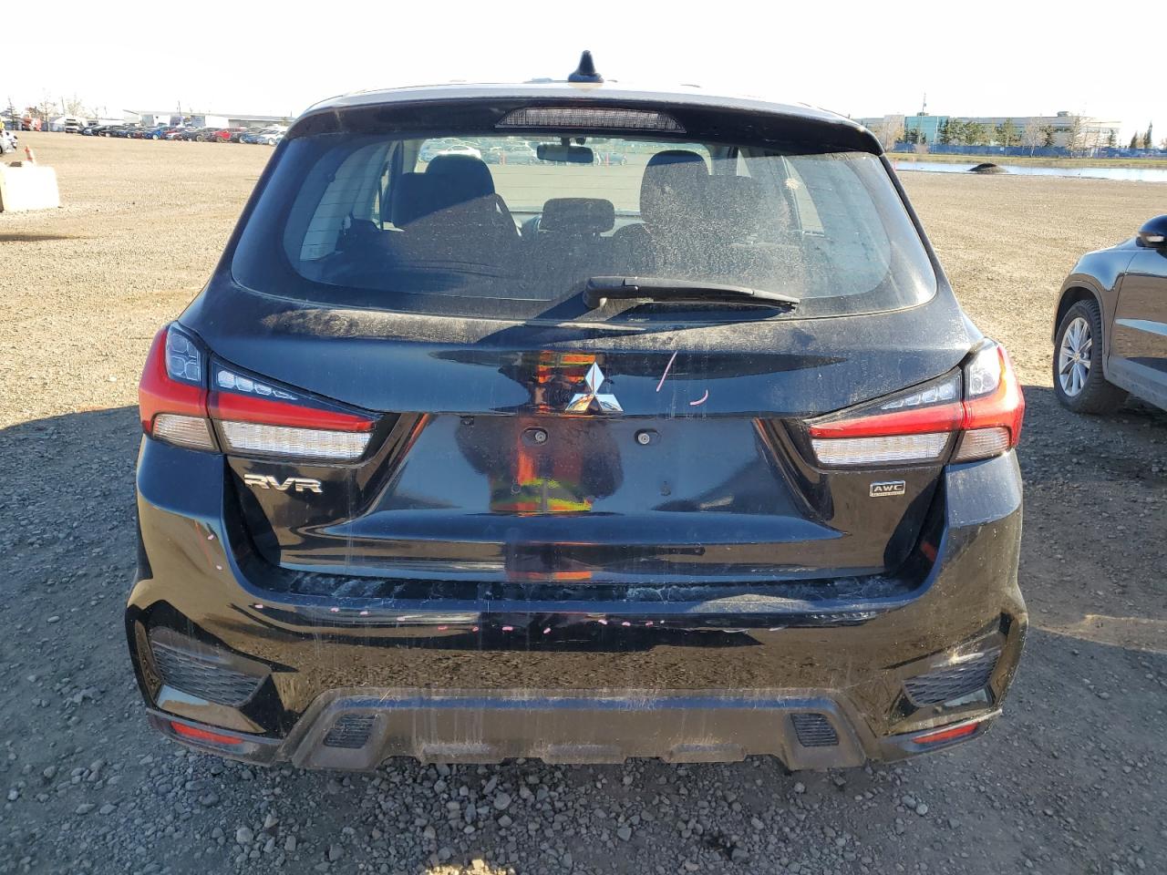 2022 MITSUBISHI RVR ES
