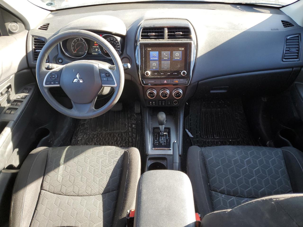 2022 MITSUBISHI RVR ES