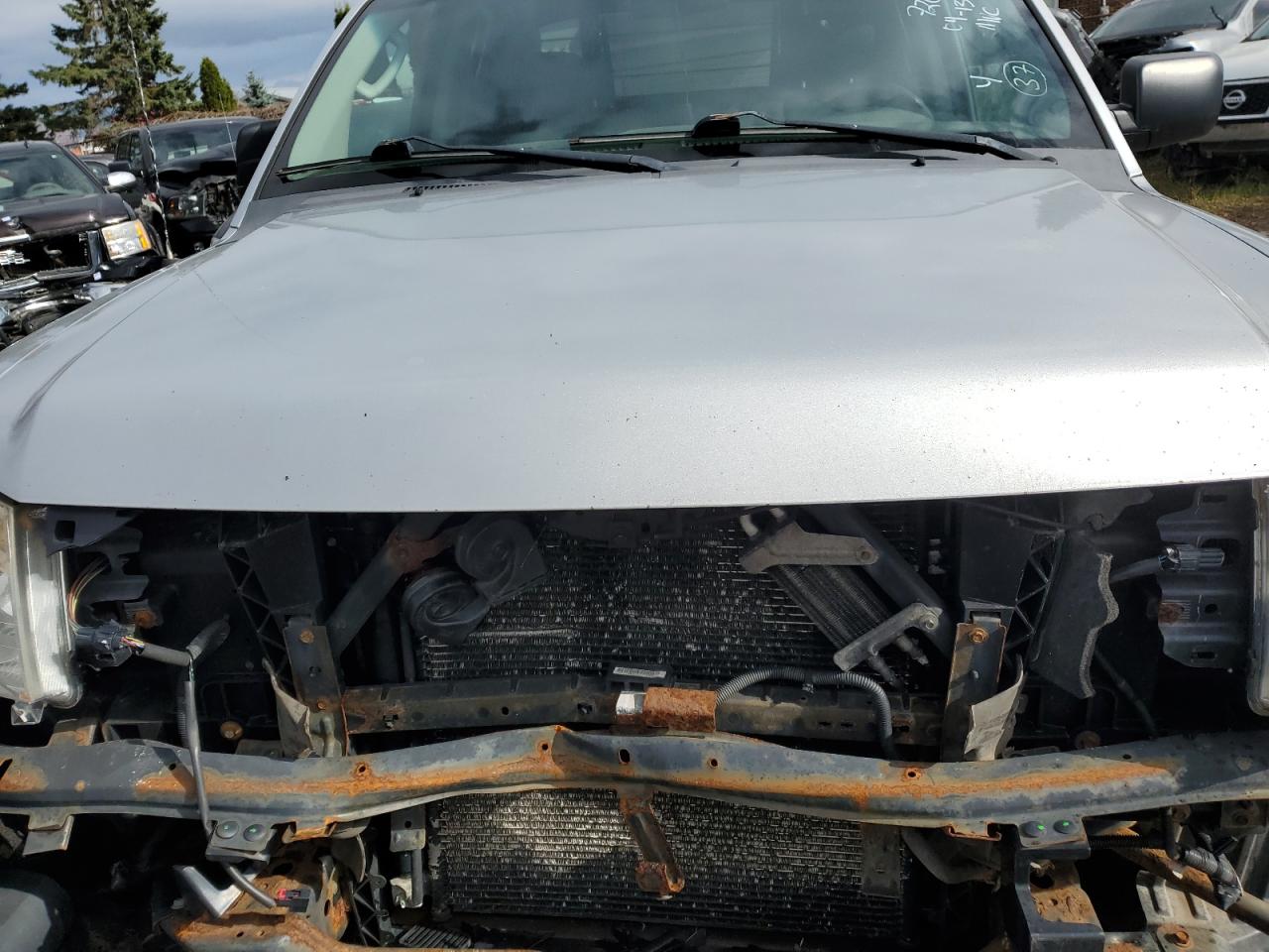 2011 NISSAN TITAN