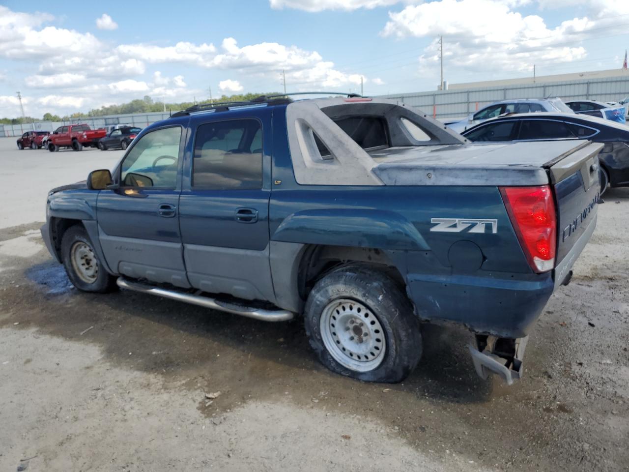 2005 CHEVROLET AVALANCHE